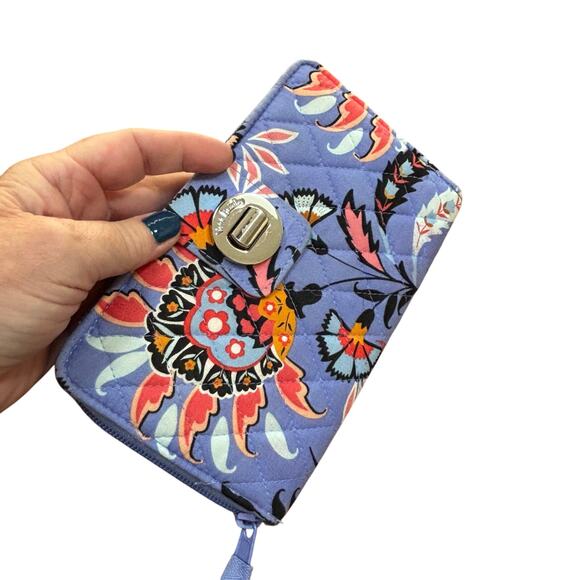 Vera Bradley quilted wallet purple blue floral zip around turn lock clutch purse - Picture 5 of 9